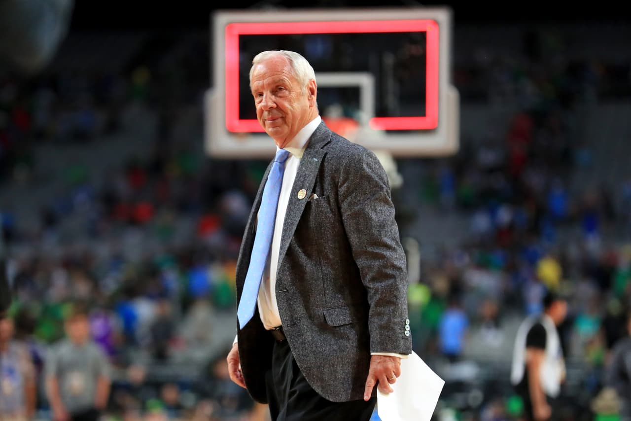 El coach de North Carolina planteó de nuevo la estrategia de manera correcta para alcanzar el paso a una final soñada.