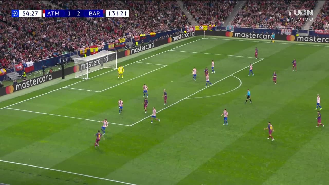 ¡GOL!  anota para FC Barcelona. Ferran Torres