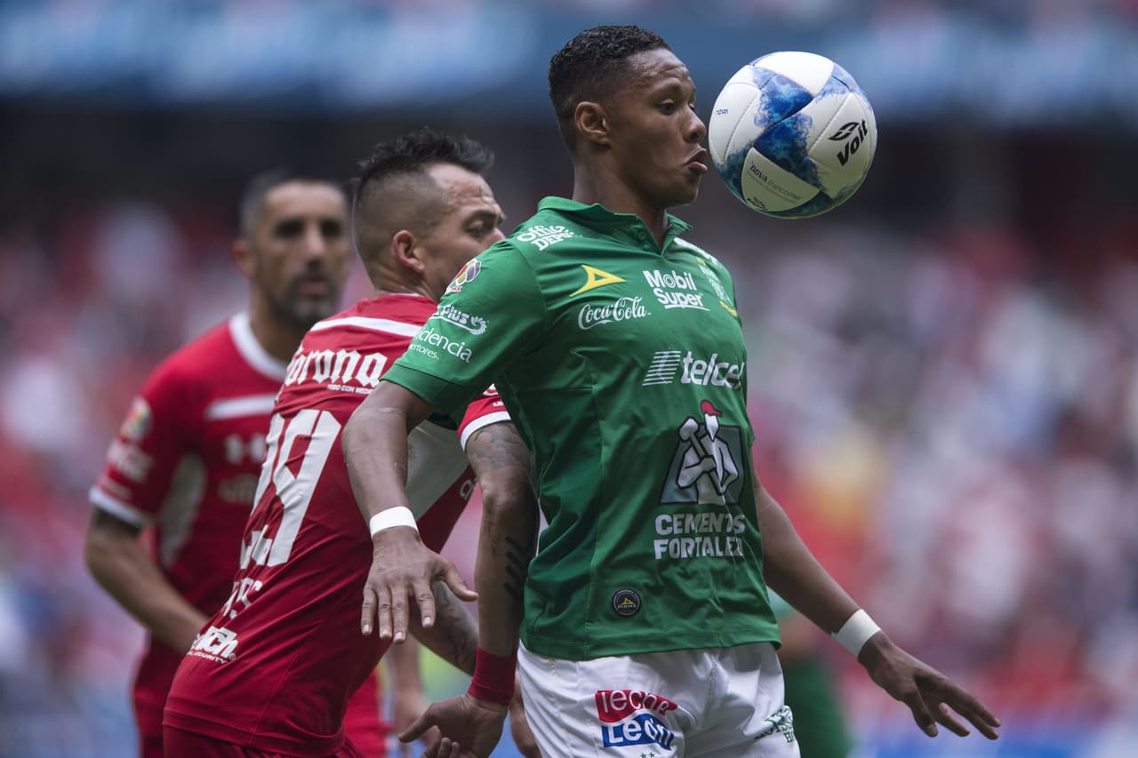 Sin embargo, León estaba dispuesto a que sus 'diabluras' en el estadio Nemesio Diez le dieran para llevarse los tres puntos.