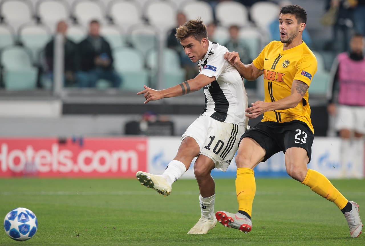 Luego tuvo para poner el 3-0 a pase de Federico Bernardeschi, pero su remate de pierna derecha fue regresado por el vertical.