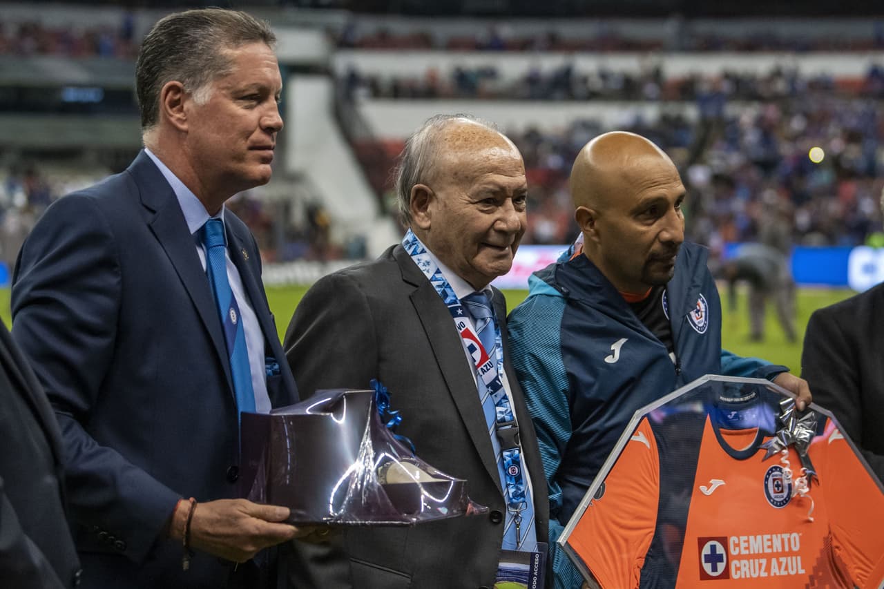 El homenaje de Cruz Azul para Óscar Pérez