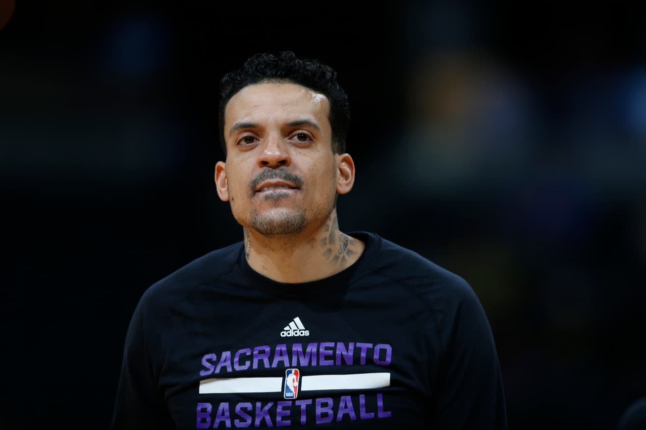 2- Matt Barnes anunció su retiro de la NBA, tras una carrera de 14 años, durante los que militó en nueve equipos, incluidos los Warriors de Golden State que se coronaron la campaña anterior.