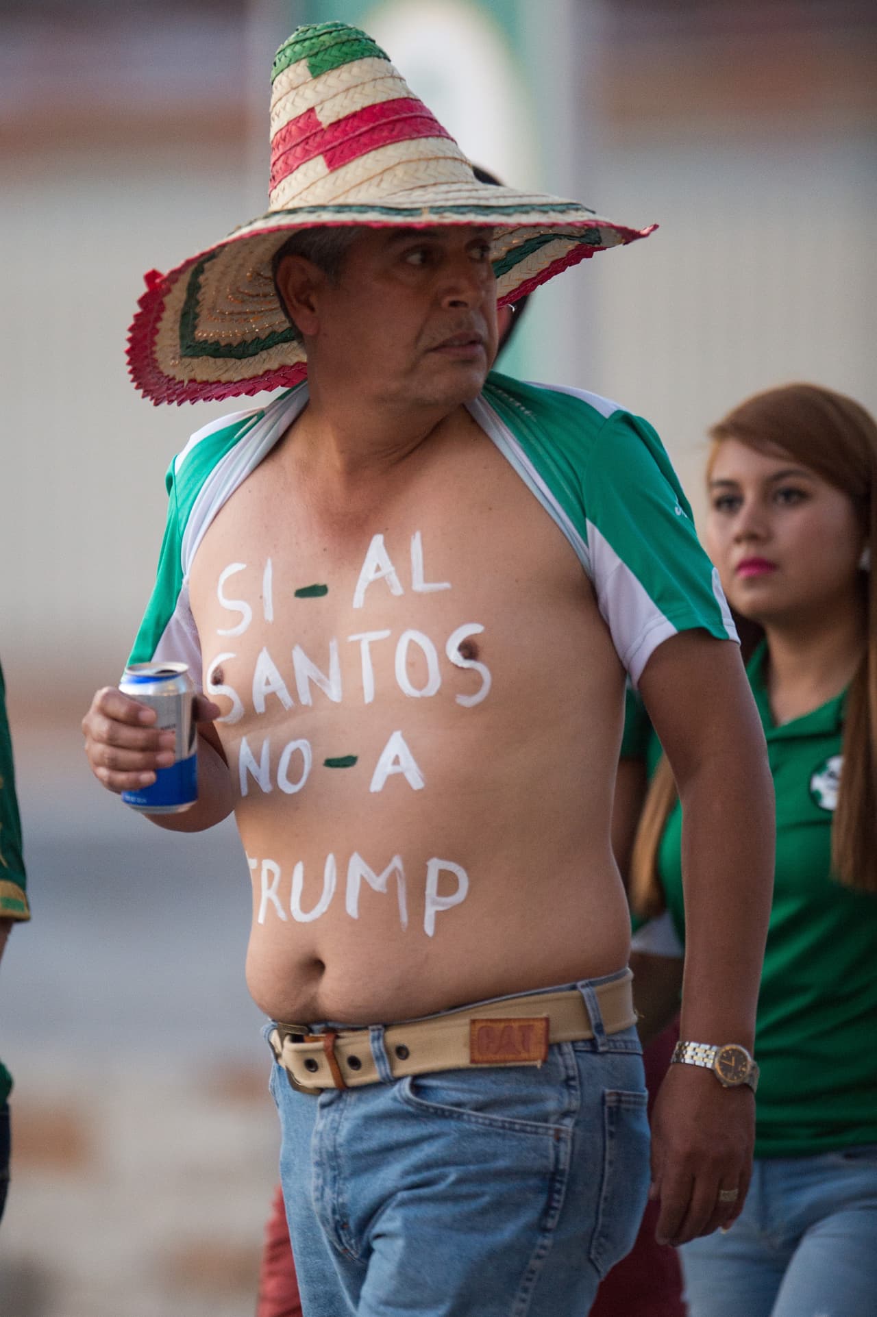 El colorido de la afición en la Jornada 7