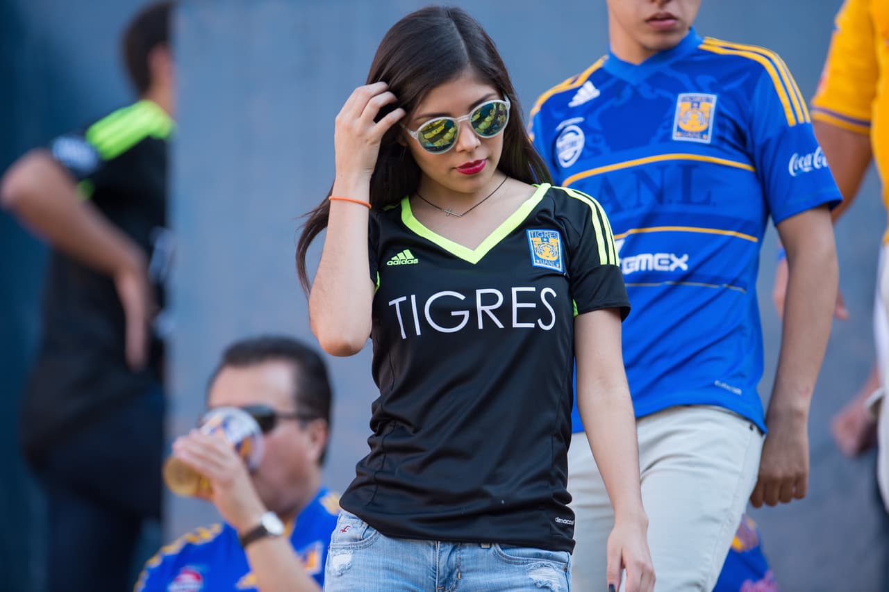 El colorido de la afición en la Jornada 7