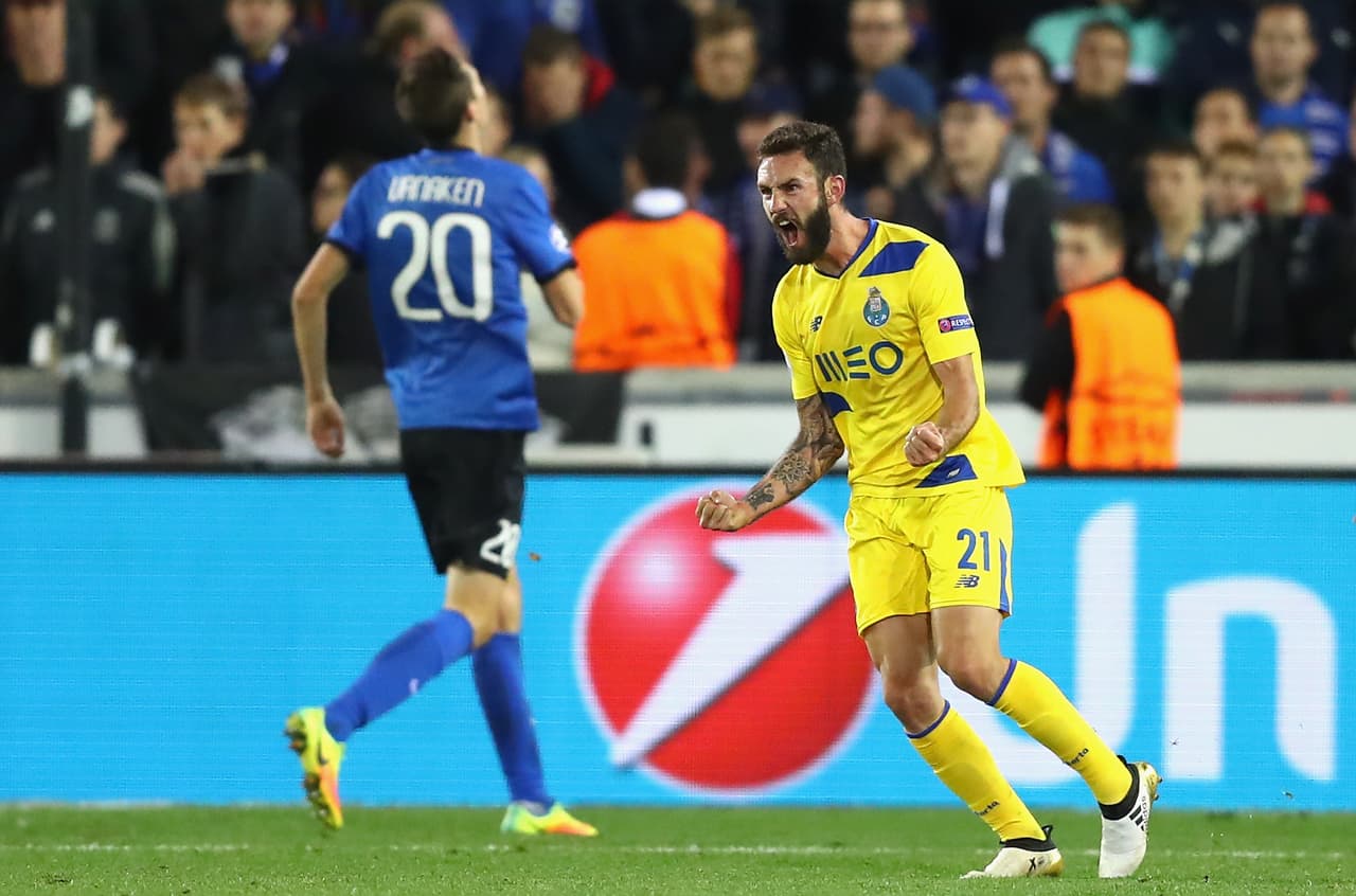 Miguel Layún, 29 años 93 días.