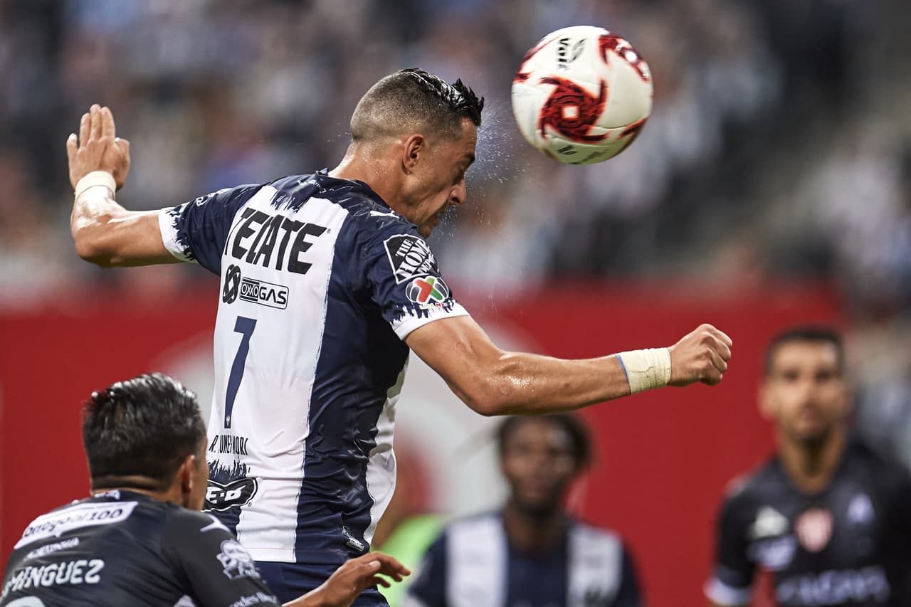 Vincent Janssen y Funes Mori no estaban finos para concretar.