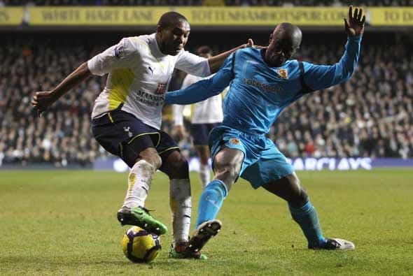 El Tottenham de Wilson Palacios y sin Giovani no pudo pasar del empate sin goles ante Hull.