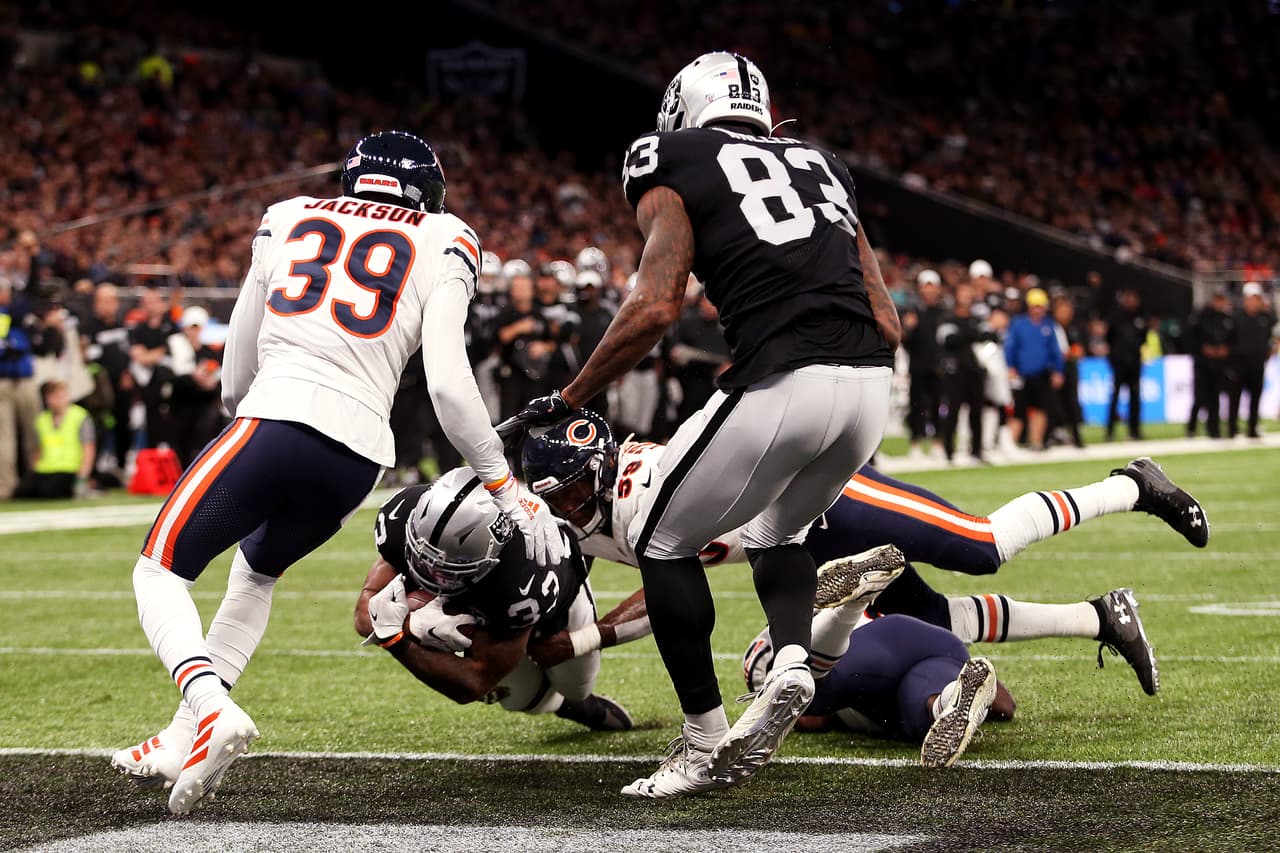 Los Raiders vencieron 24-21 a los Chicago Bears, en el estadio del Tottenham en Londres, y se ponen 3-2 en la temporada.