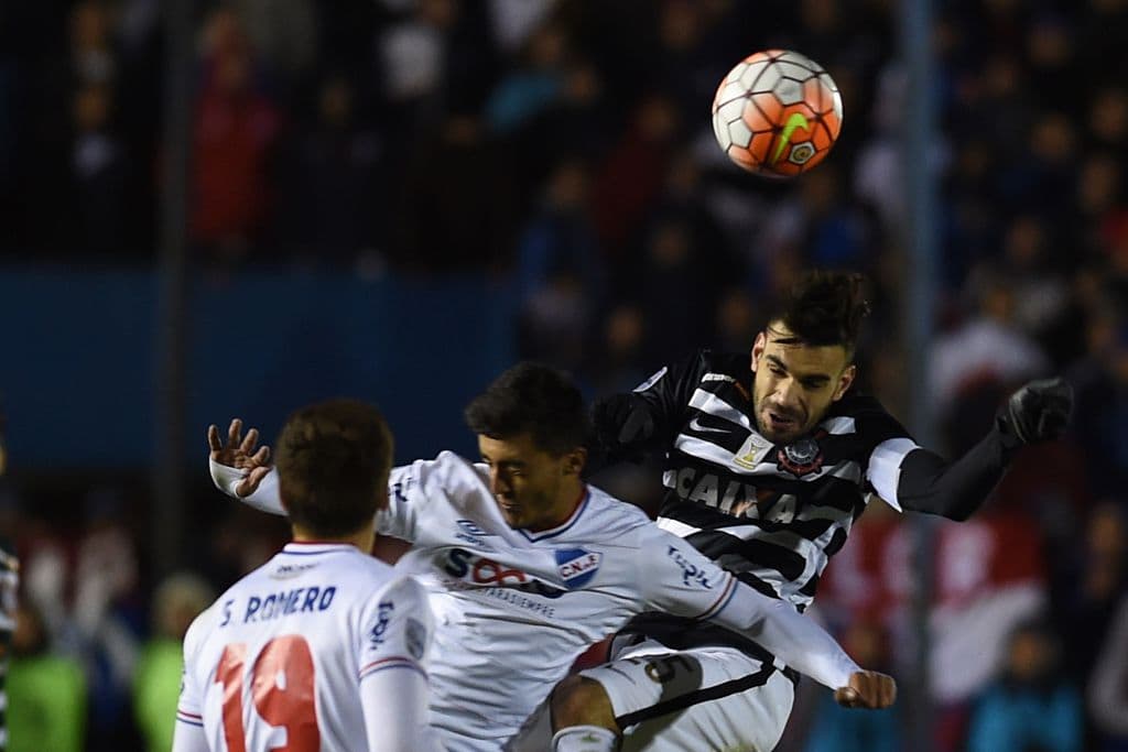 Nacional y Corinthians no se hacen daño en Libertadores y definirán en Brasil