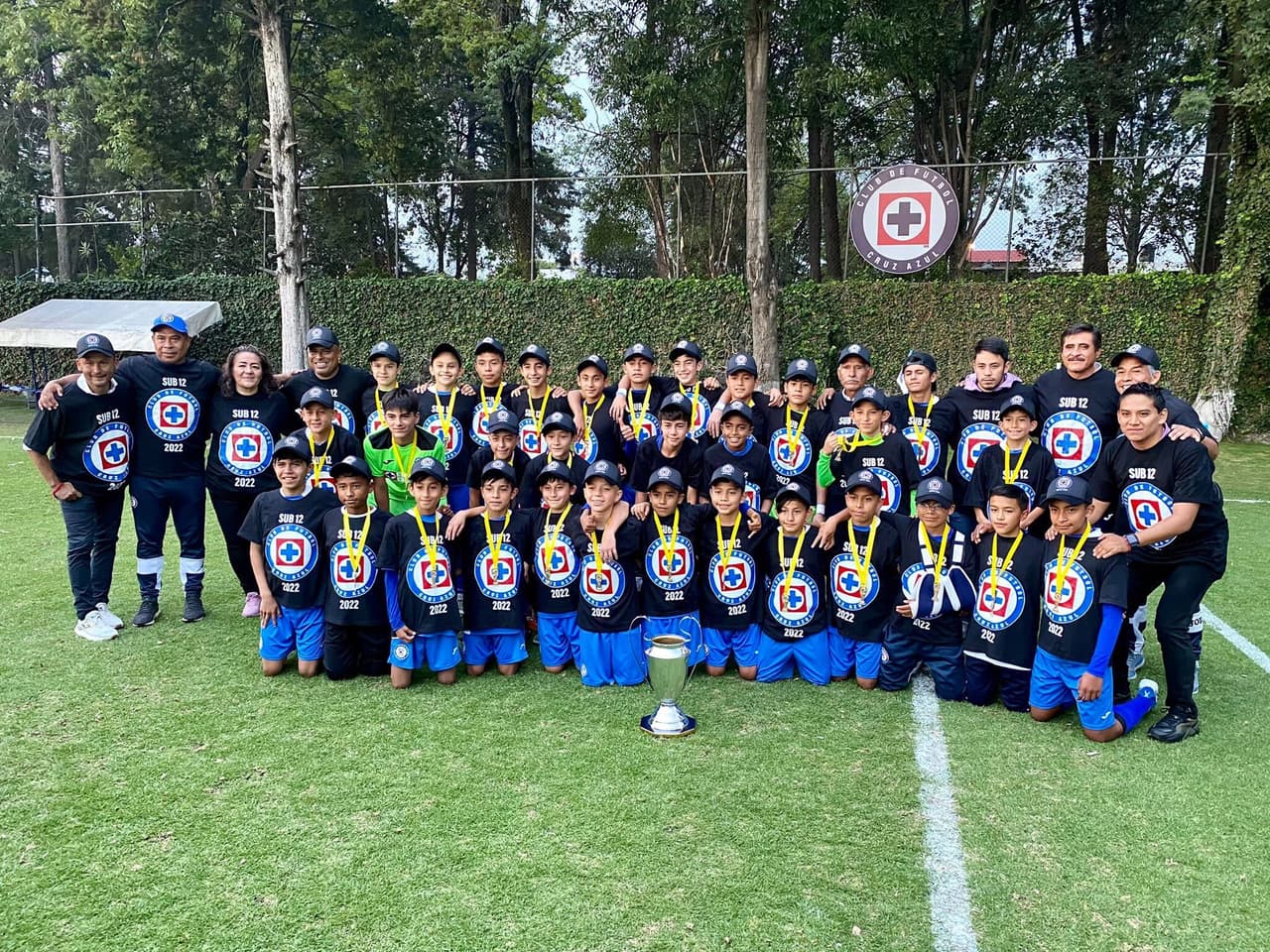 Cruz Azul Sub-12, campeón con hijo de Jesús Corona en la portería