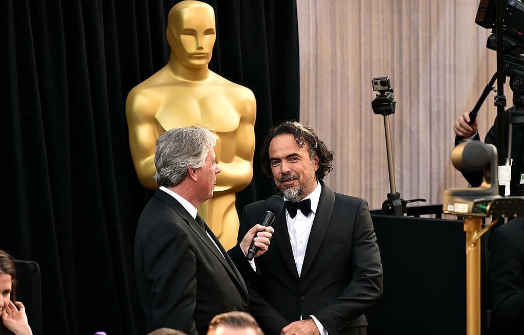 El mexicano también fue capturado en el zócalo de la Ciudad de México junto a un equipo de producción.
<br>