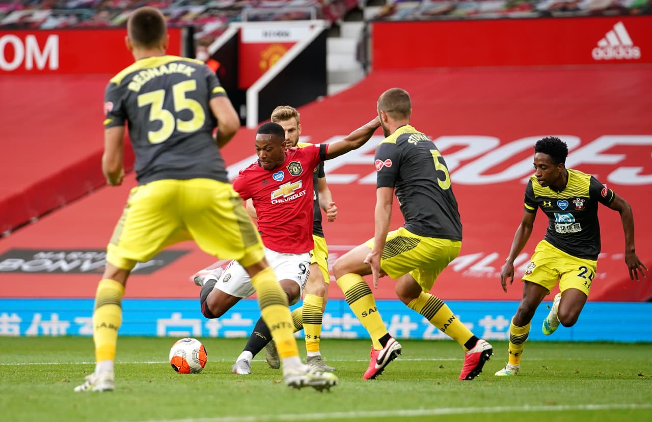 En el minuto 90+5 el Southampton empata el partido y deja al Manchester United fuera de puestos de Champions League.