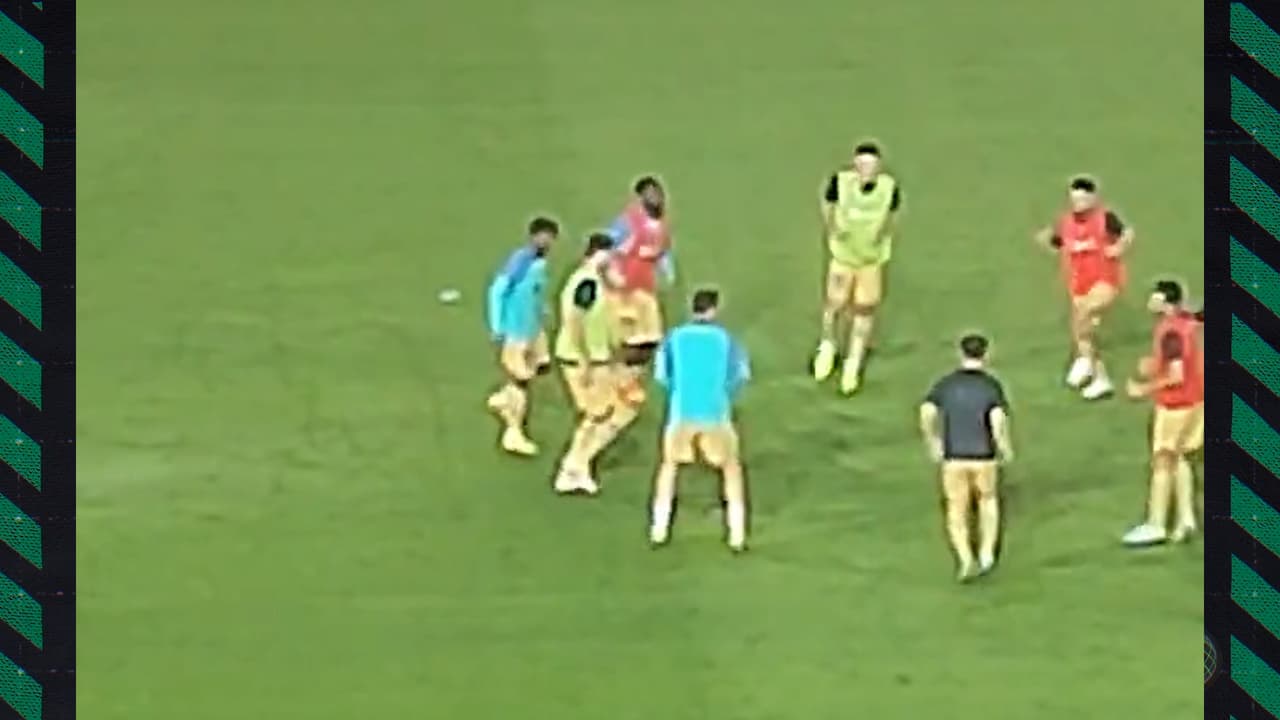 En Mallorca sonó "te felicito", de Shakira, cuando Piqué calentaba