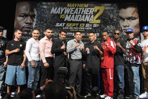 En el MGM de Las Vegas se presentaron las peleas preliminares de la cartelera Mayweather vs Maindana 2, en la que se disputan varios campeonatos mundiales con mucha presencia mexicana por sus fiestas patrias.
