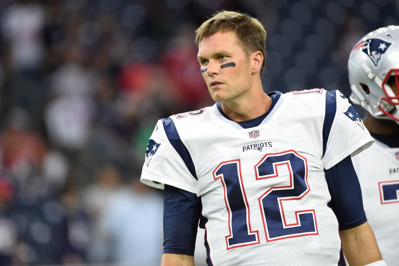 Si se mantiene esa racha en 2017, habrá jugado en 215 partidos consecutivos de temporada regular, el quinto mayor número de todos los tiempos en la clasificación de Ironman de la liga.