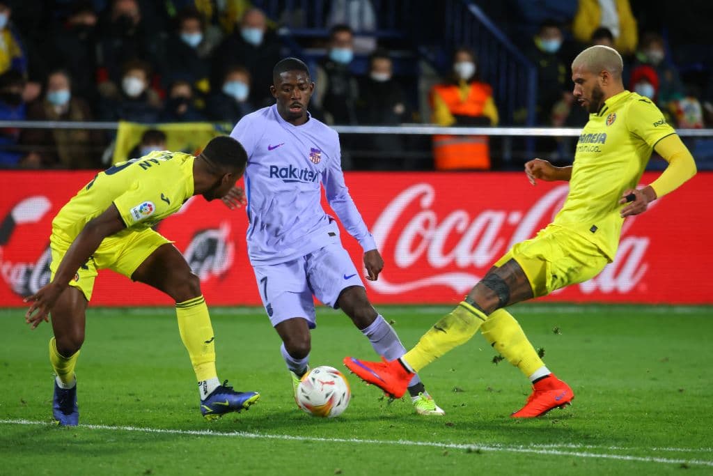 Frenkie de Jong, Memphis Depay y Philippe Coutinho marcan en La Cerámica y le pegan 1-3 al Villarreal.