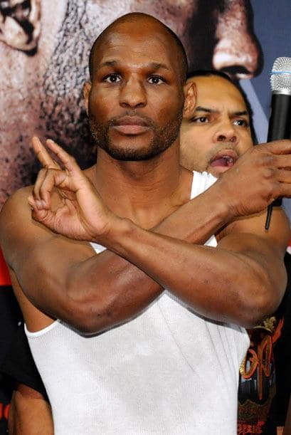 Hopkins dice que todavía puede dar mucho más en el boxeo y que cada día pelea mejor.