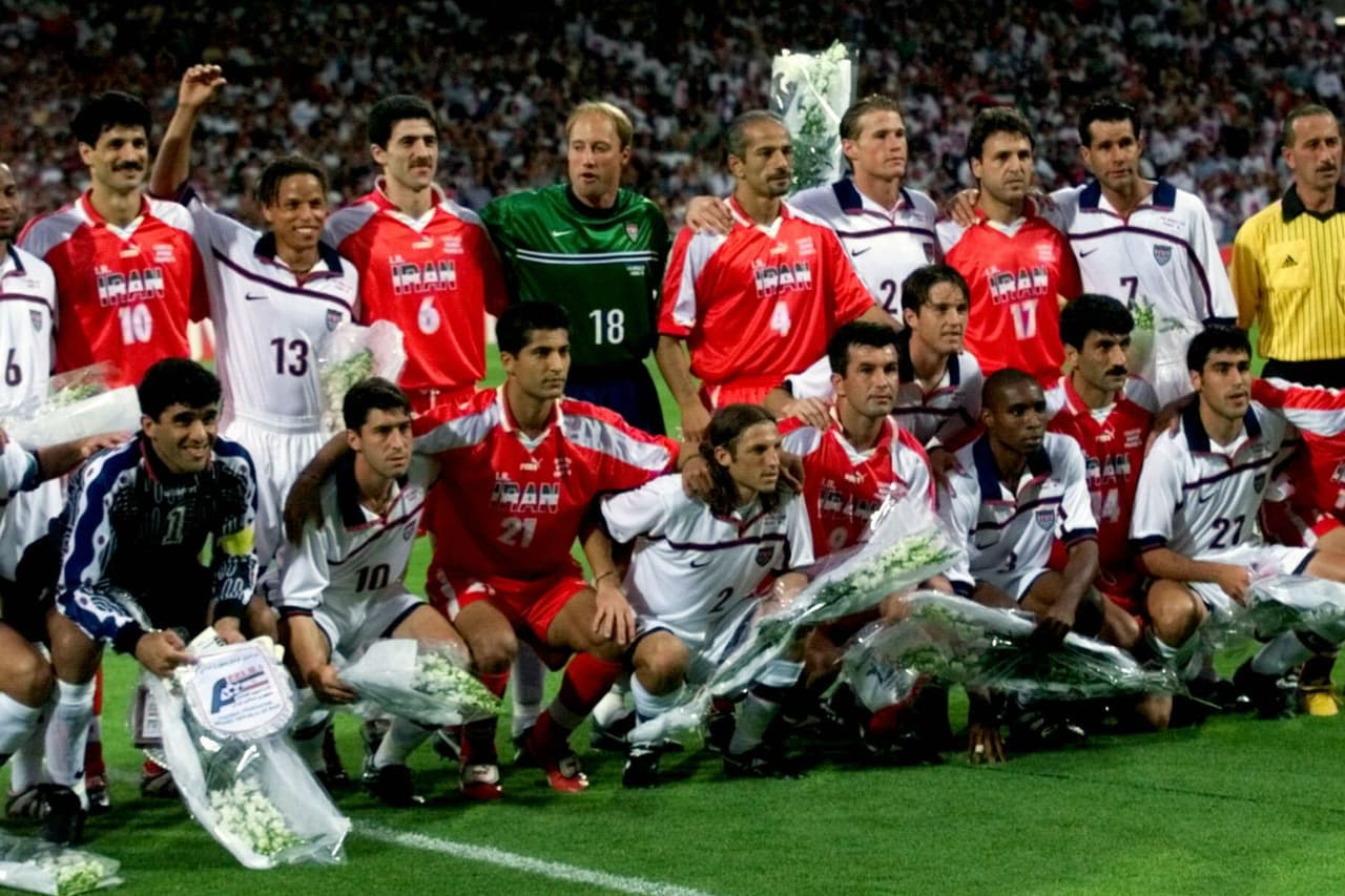 En 1998, Team USA e Irán demostraron que no hay enemistad en el futbol.