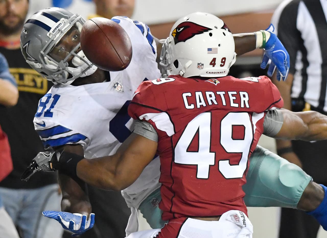 El receptor novato de Dallas, Andy Jones, tuvo una destacada actuación en Canton.