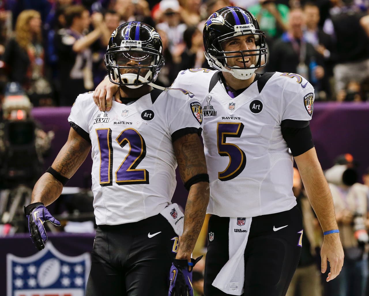 SUPER BOWL XLVII - BALTIMORE RAVENS. Tras 9 partidos estaban 7 - 2. Perderían 4 de los últimso 5 partidos, aún así llegaron al Super Bowl y ganaron.