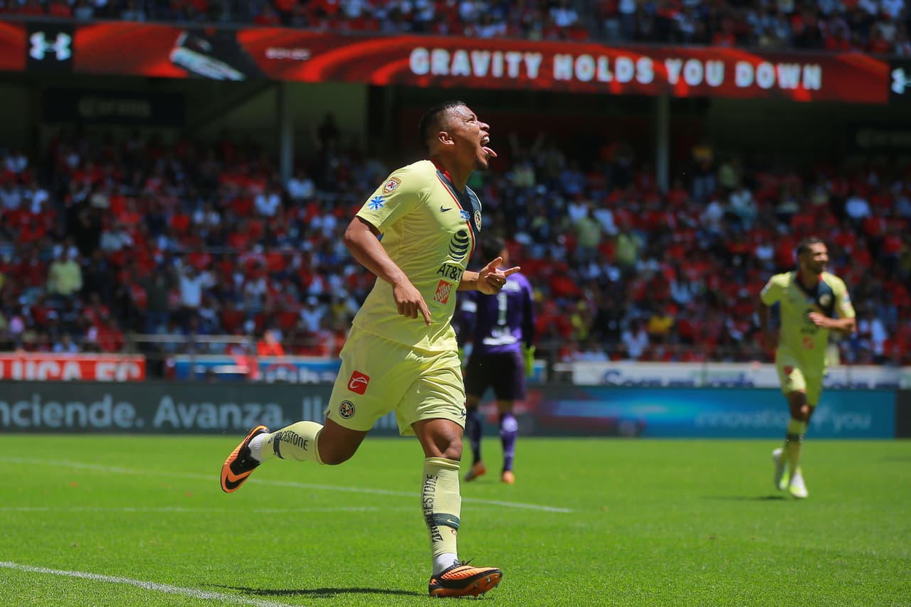 Las Águilas encontraron el empate en el minuto 36' gracias al colombiano Roger Martínez.