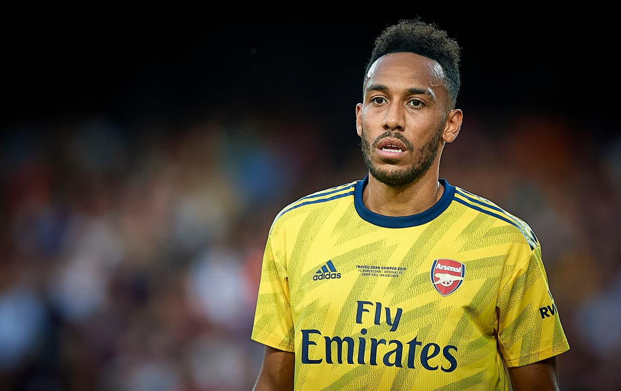 El Barcelona se presentó oficialmente en el Camp Nou ganando 2-1 al Arsenal.