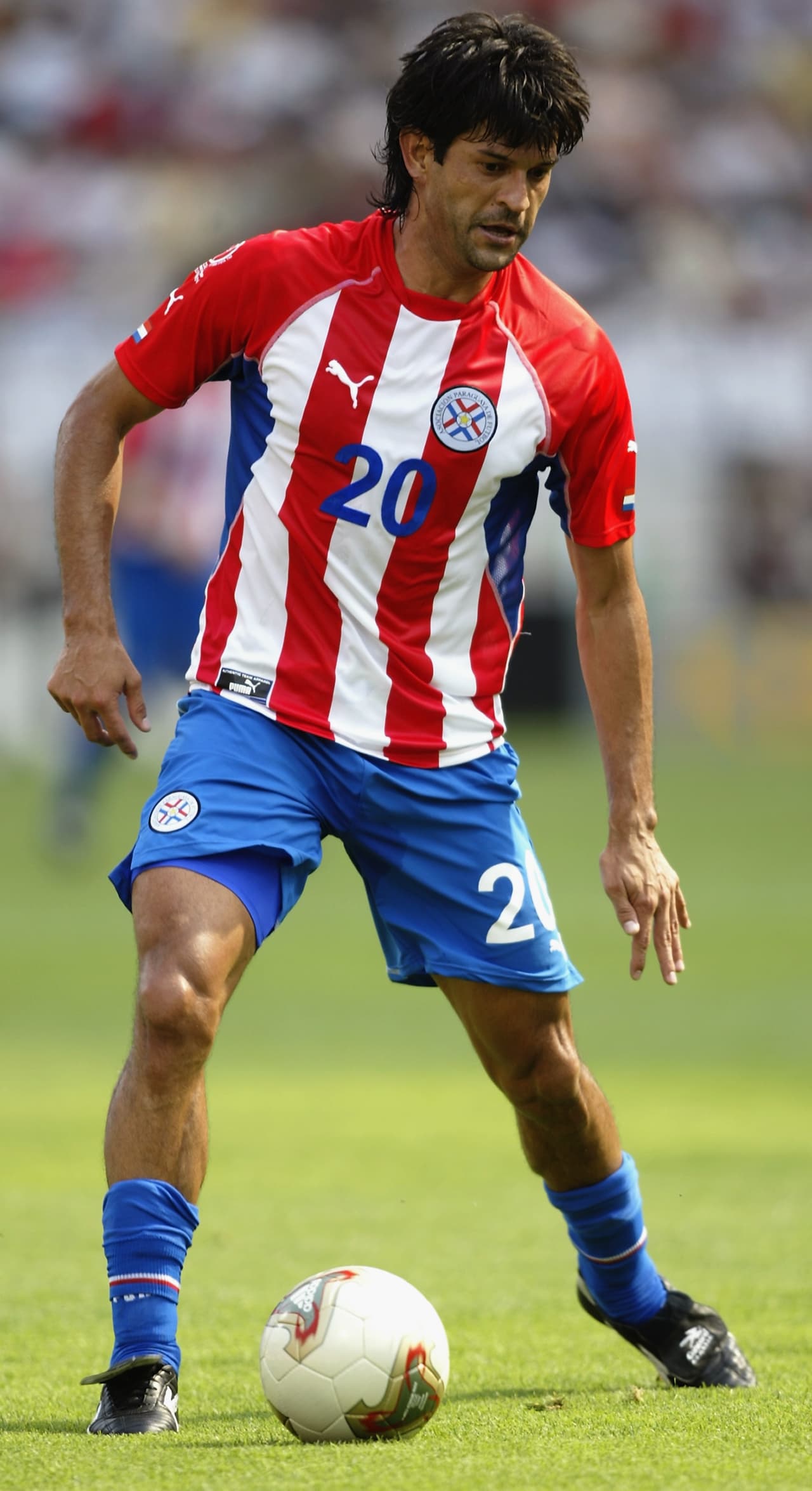 1.- 
<b>José Saturnino Cardozo: </b>El mejor paraguayo, en México y, de los mejores atacantes surgidos en tierras guaraníes. Conocido en México como ‘El Diablo Mayor’, jugó 10 años para los escarlatas y levantó cuatro títulos de Liga, además, es el máximo goleador de los Diablos Rojos con sus 258 tantos.