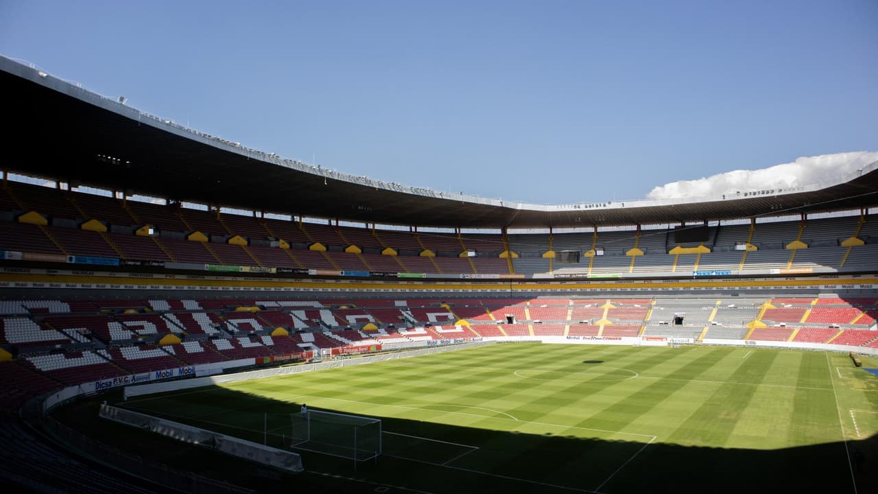 Comparten propuesta para renombrar el estadio Jalisco en honor a Pelé 