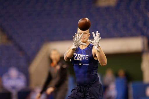 Las mejores tomas del TE novato de los Baltimore Ravens, egresado de Minnesota, Maxx Williams (AP-NFL).