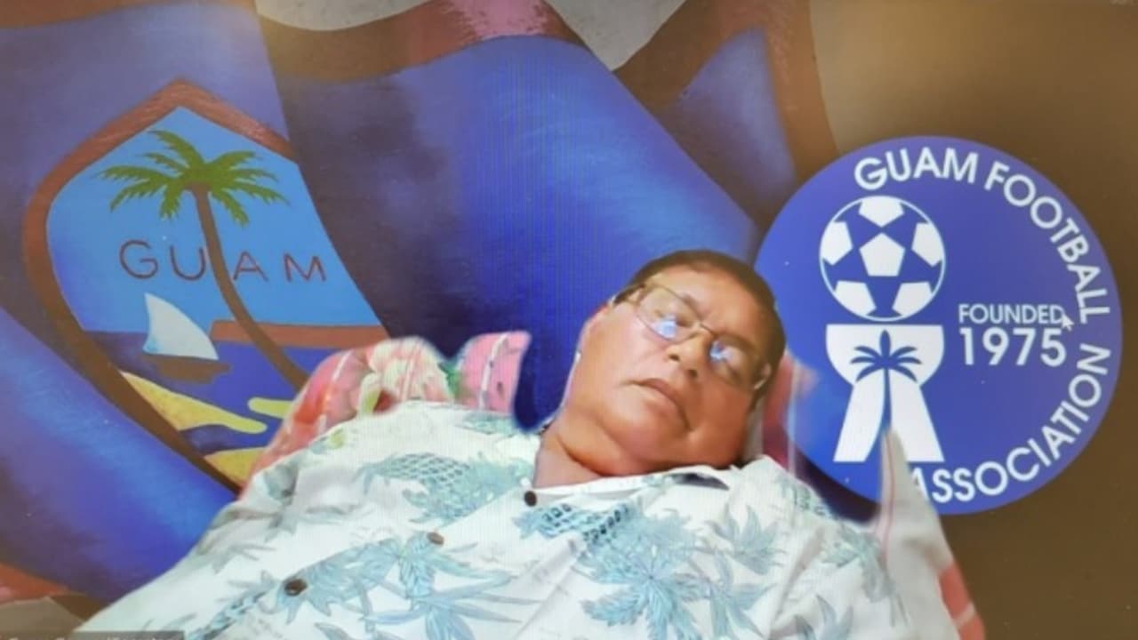 Presidente de Asociación de Guam se duerme en Cumbre de FIFA