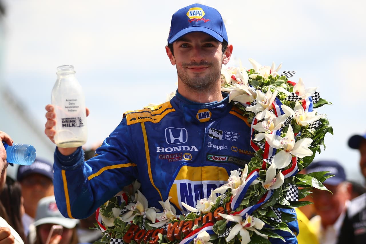 Rossi se impuso en la edición centenario de la Indy 500