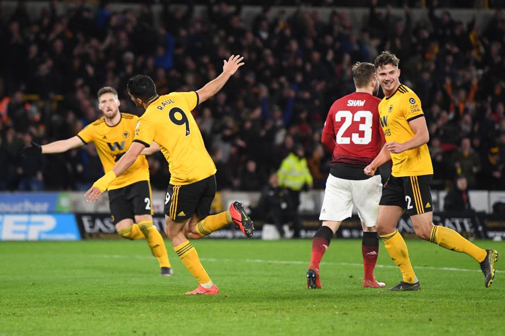 Raúl Jiménez (9) llegó a 101 goles en su carrera, de los cuales 15 son en la temporada actual 2018-2019, su primera con Wolverhampton.