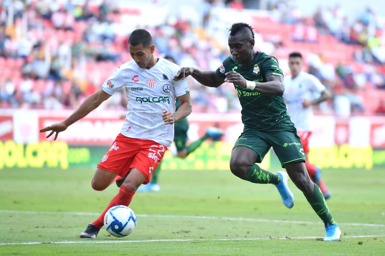 Necaxa llega a siete puntos y se ubica cerca de la zona de Liguilla, en la siguiente Jornada visitarán a Gudalajara. Mientras tanto, Santos se mantiene, por el momento, en el subliderato con 12 puntos y en la siguiente Fecha recibirán a Monterrey.