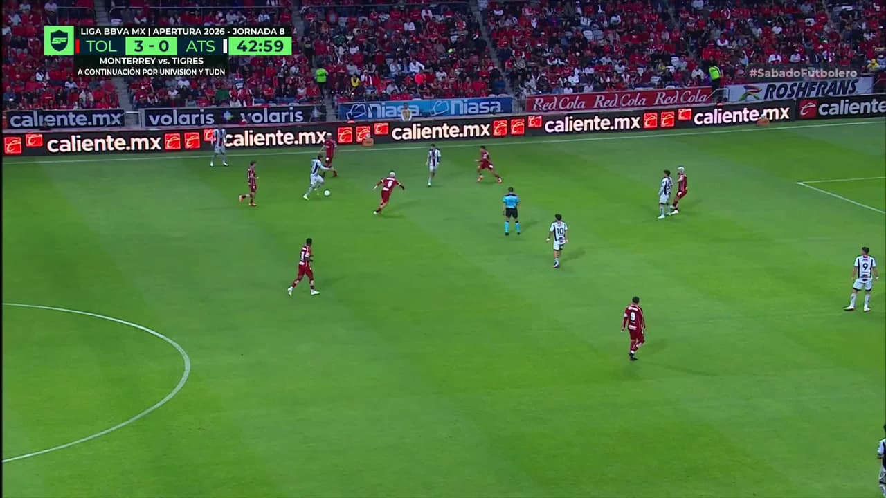 ¡TIRO ATAJADO! disparo por Jesús Angulo.