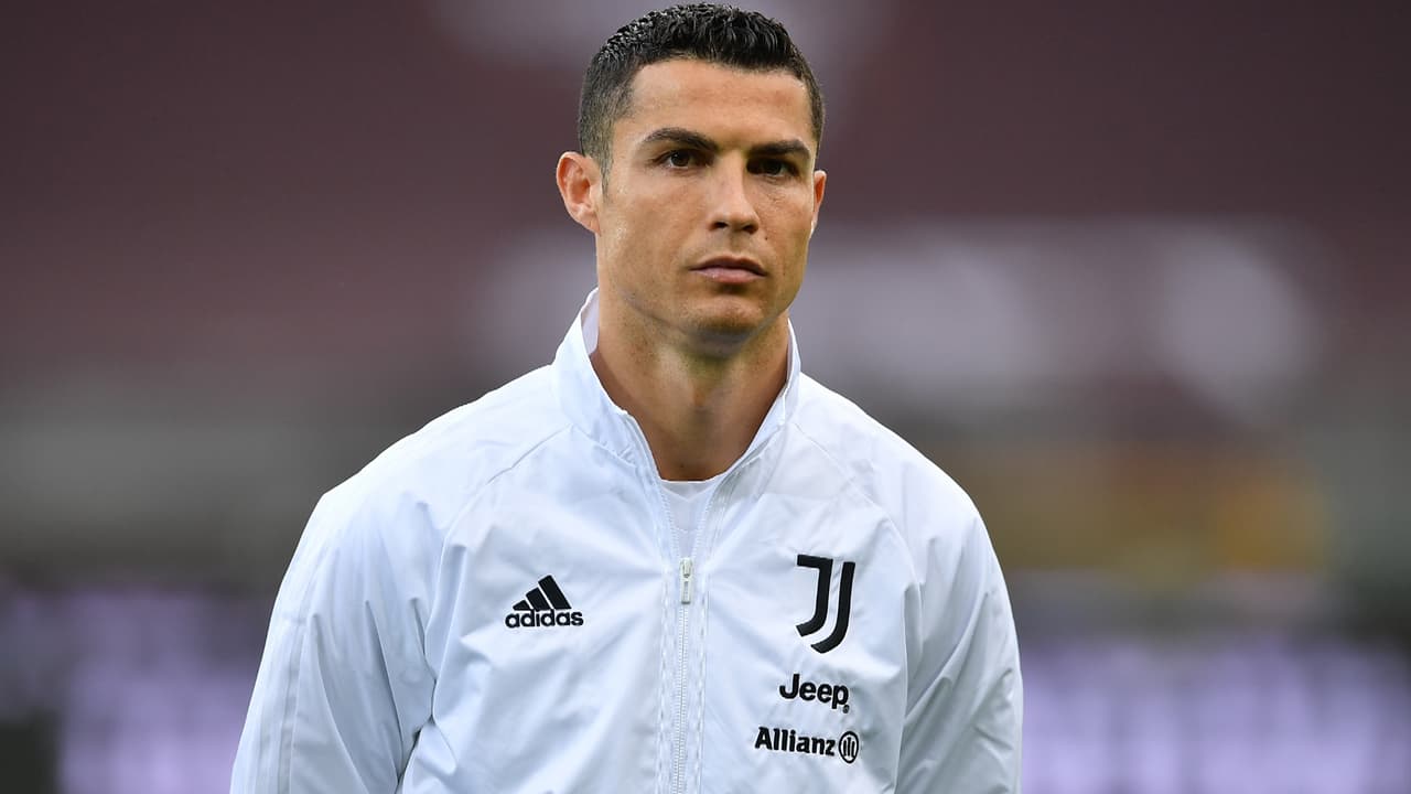 Cristiano Ronaldo, abierto a escuchar ofertas y terminar su etapa en Juventus