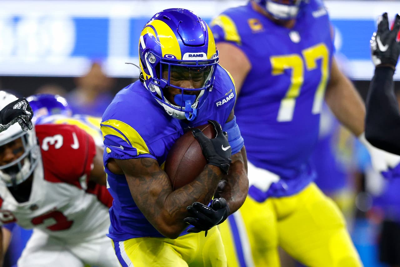 Los Ageles Rams fueron muy superiores a Arizona Cardinals en el último juego de la ronda de los comodines y avanzaron a la Ronda Divisional, donde se medirán a Tampa Bay Buccaneers.