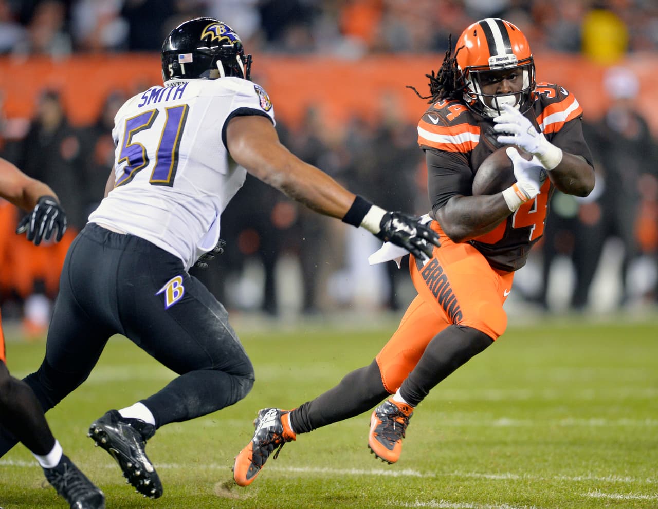 Dramático duelo se vivió en Cleveland donde los Ravens sacaron el partido 33-27 a los Browns. Checa las mejores tomas de este duelo de Lunes por la Noche.