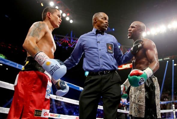 Mayweather Jr. reclamó a Maidana por la actitud antideportiva.