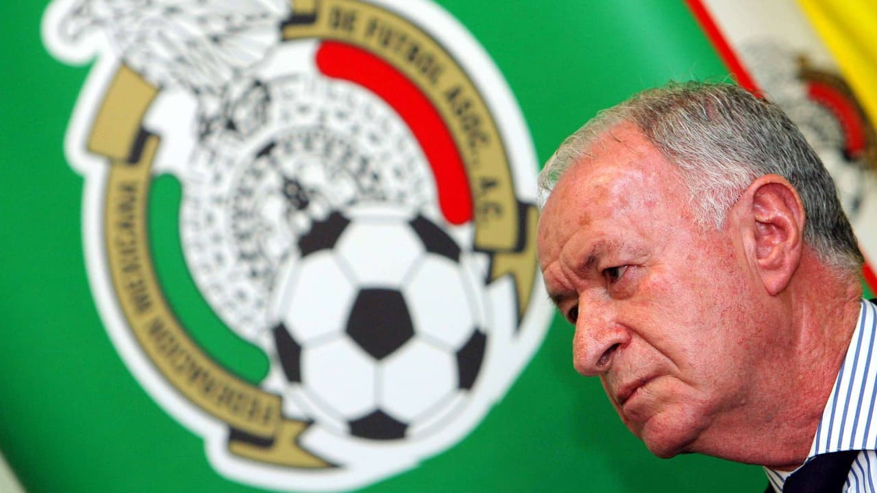 Fue titular de la Comisión Disciplinaria y posteriormente de la de Árbitros de la Federación Mexicana de Futbol.