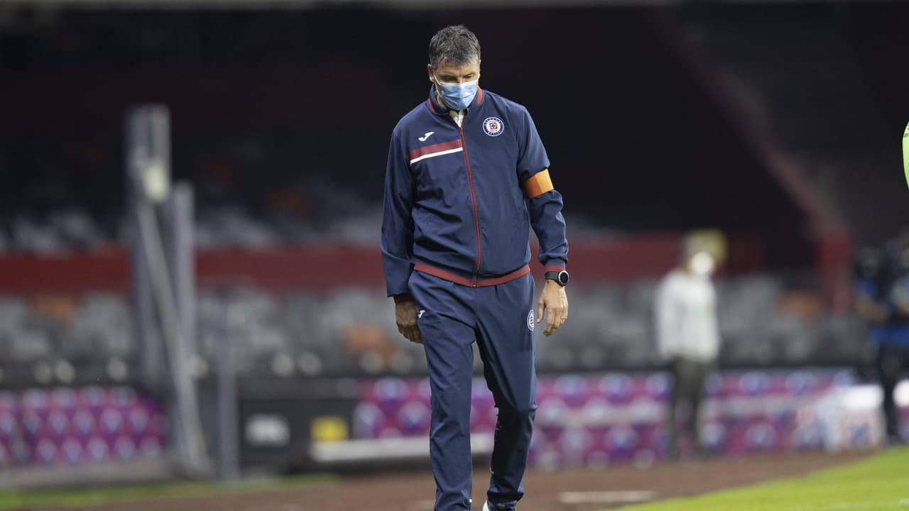 Siboldi reconoce vestidor tocado... ¡a pesar de avanzar a Semis!