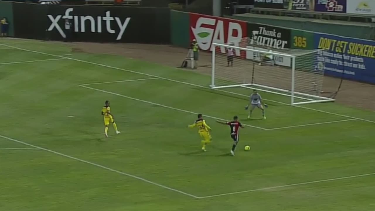 Por muy poco Andrade hace el primero para al Atlas