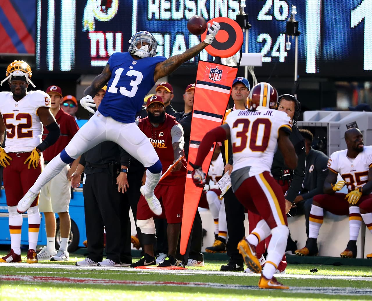 El circo aéreo de Odell Beckham Jr. ante los Redskins.