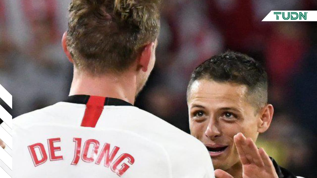Chicharito y Luuk de Jong muestran competencia sana