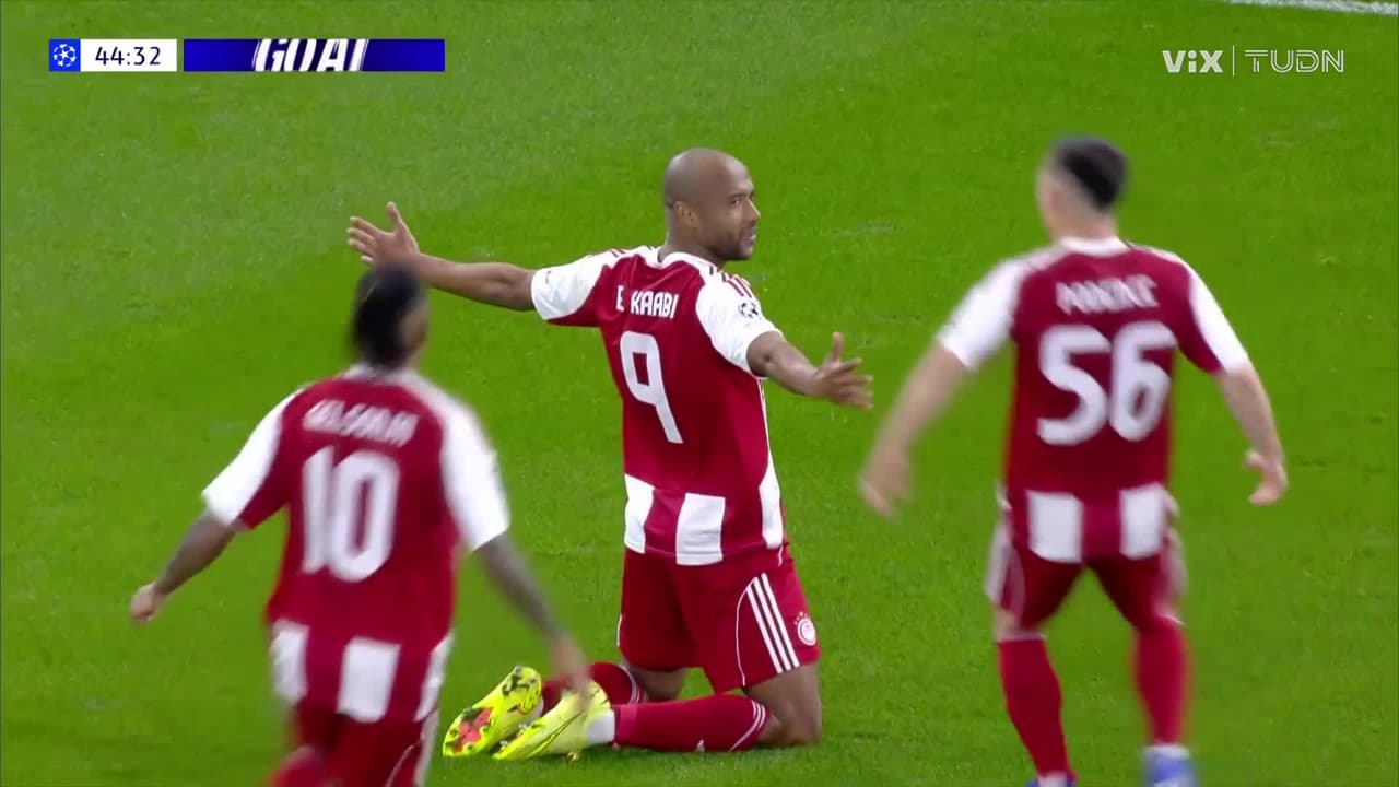 ¡Era gol del Olympiacos! Pero el VAR lo anula por fuera de lugar