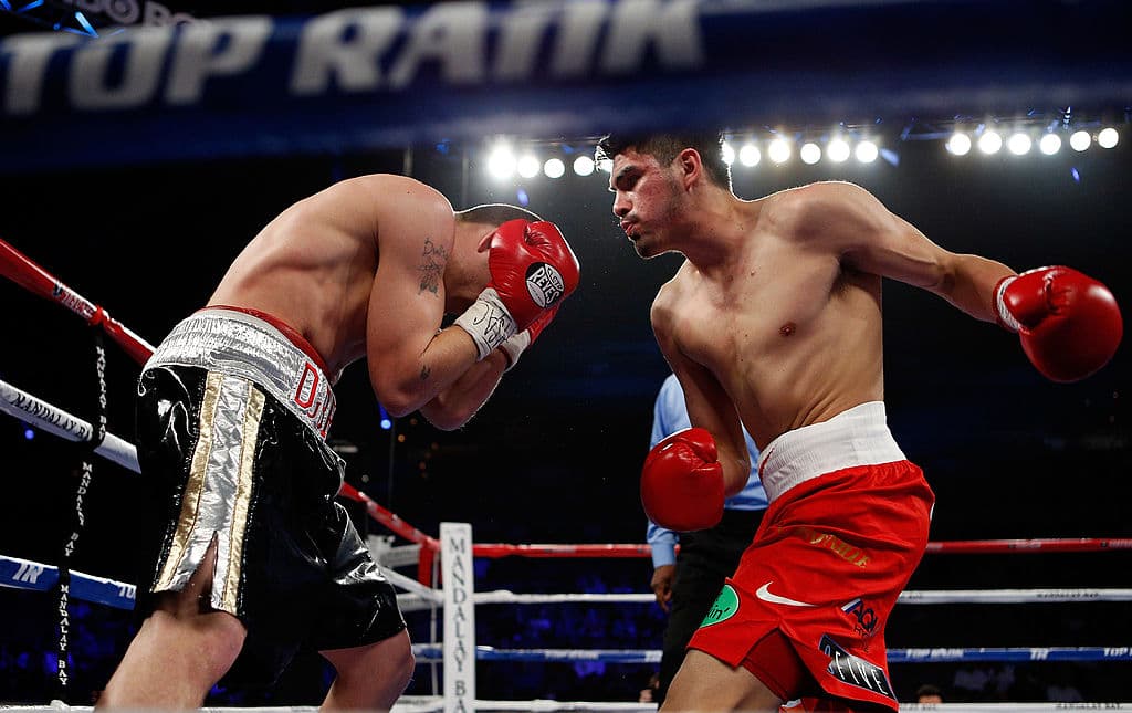 El peso súper ligero de origen mexicano sigue sumando triunfos y nocauts en su corta carrera.