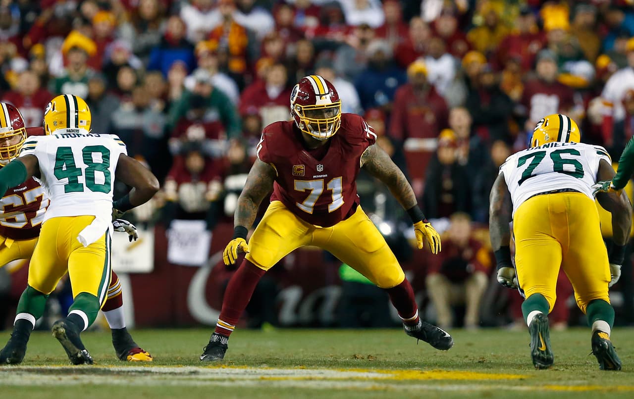 45 / TRENT WILLIAMS - T - WASHINGTON REDSKINS - El tackle izquierdo de los Redskins es parte del éxito que ha tenido Kirk Cousins como quarterback. En 2015 jugó 14 partidos, todos como titular en su sexto año con Washington. Mejoró 2 lugares en el Top 100 donde fue ubicado 47 el año pasado.