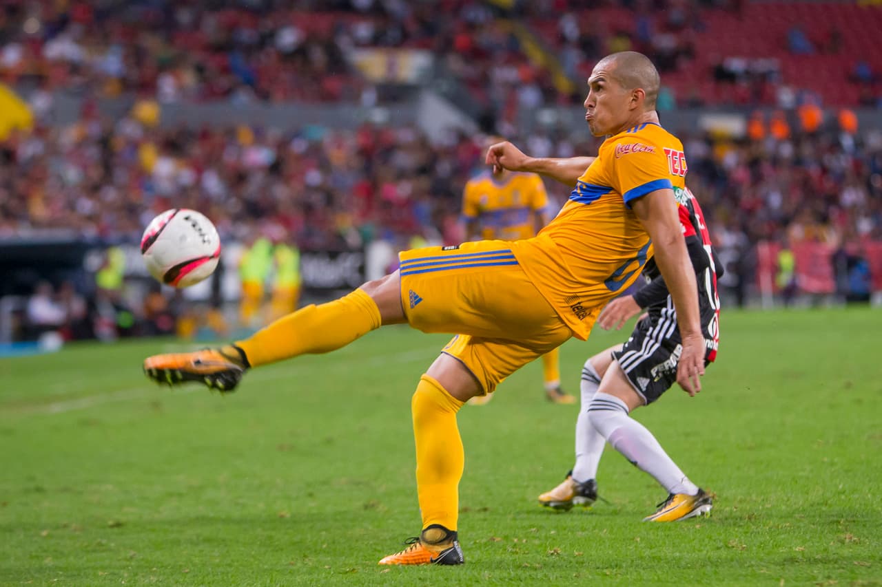 013 Jorge Torres Nilo - Con 6 puntos, el defensor se convierte en el cuarto jugador felino en nuestro conteo.