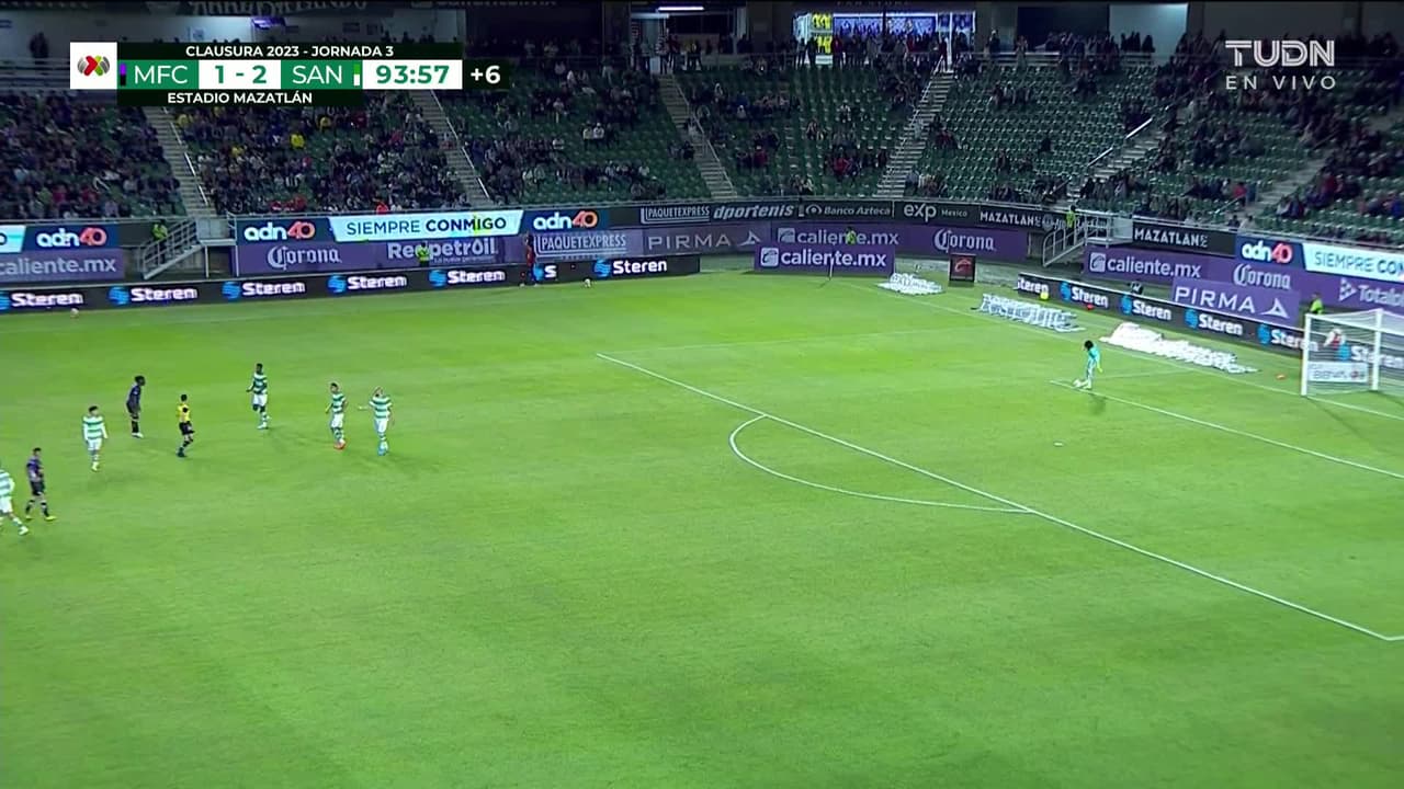 ¡TIRO ATAJADO! disparo por Juan Brunetta.