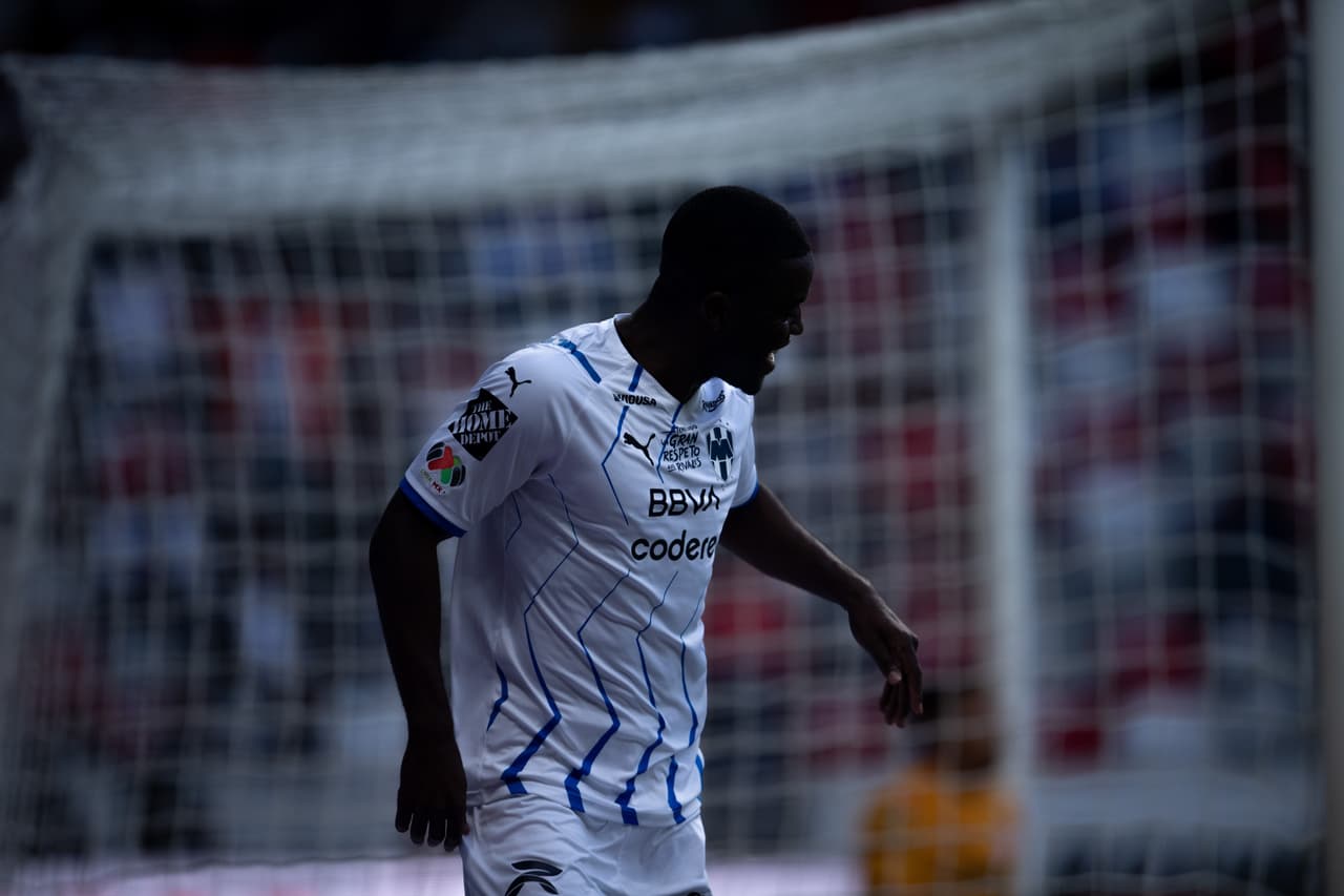 Toluca vino dos veces de atrás para rescatar el empate ante Rayados gracias a un doblete de Leo Fernández; Maxi Meza y Joel Campbell le habían dado la ventaja a los visitantes.