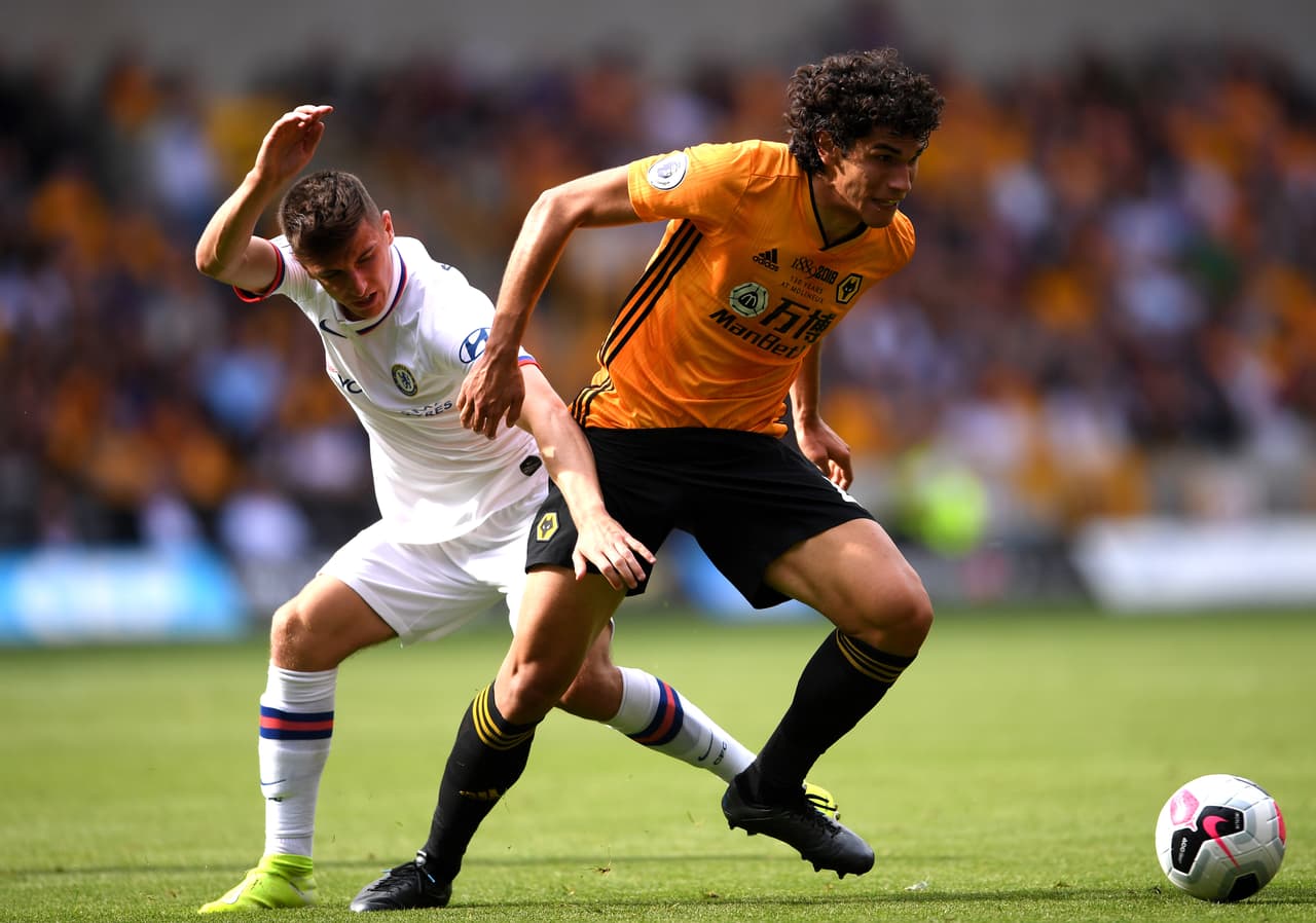 Chelsea venció 5-2 a Wolverhampton con hat-trick de Tammy Abraham, que se colocó como líder goleador con 7 tantos. Raúl Jiménez jugó 70' pero no anotó gol.